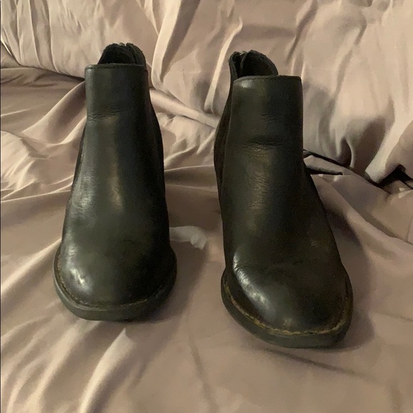 Born Black leather Booties - Picture 2 of 8